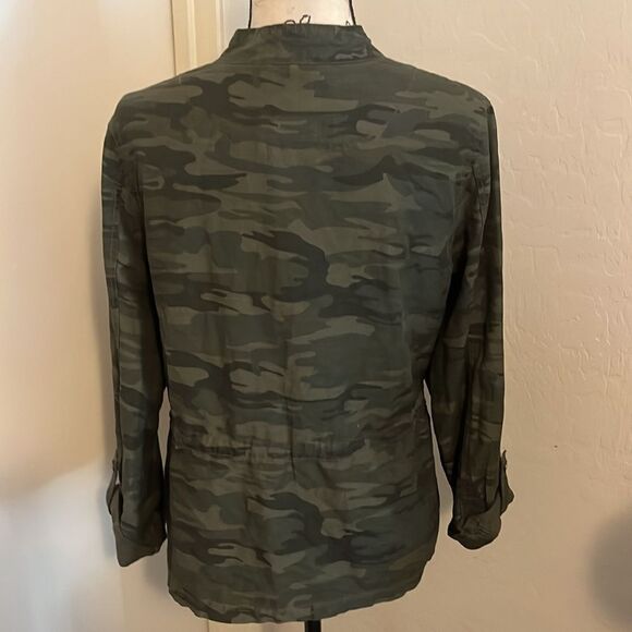 Nordstrom Sanctuary Camouflage Casual Button Zipper Closure Pockets Shacket - Picture 3 of 10